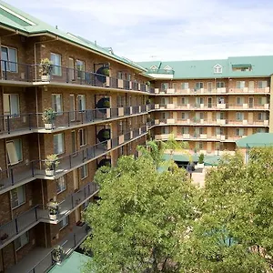 Carrington Gardens Aparthotel